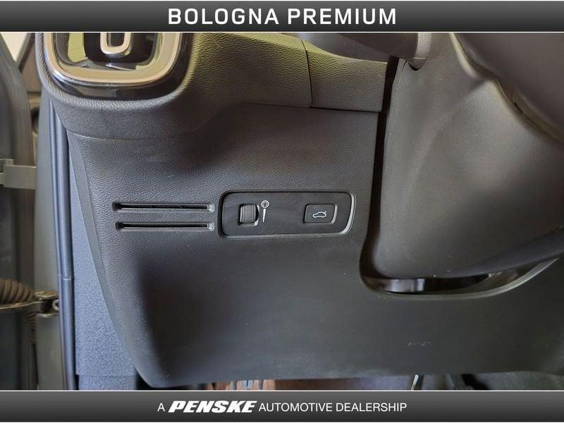 Volvo XC40 XC40 T3 Geartronic Momentum Pro