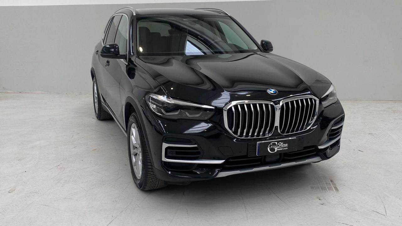 BMW X5 G05 2018 - X5 xdrive30d mhev 48V xLine auto