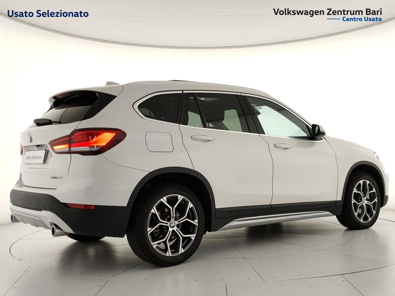 BMW X1 sdrive18d xline plus auto