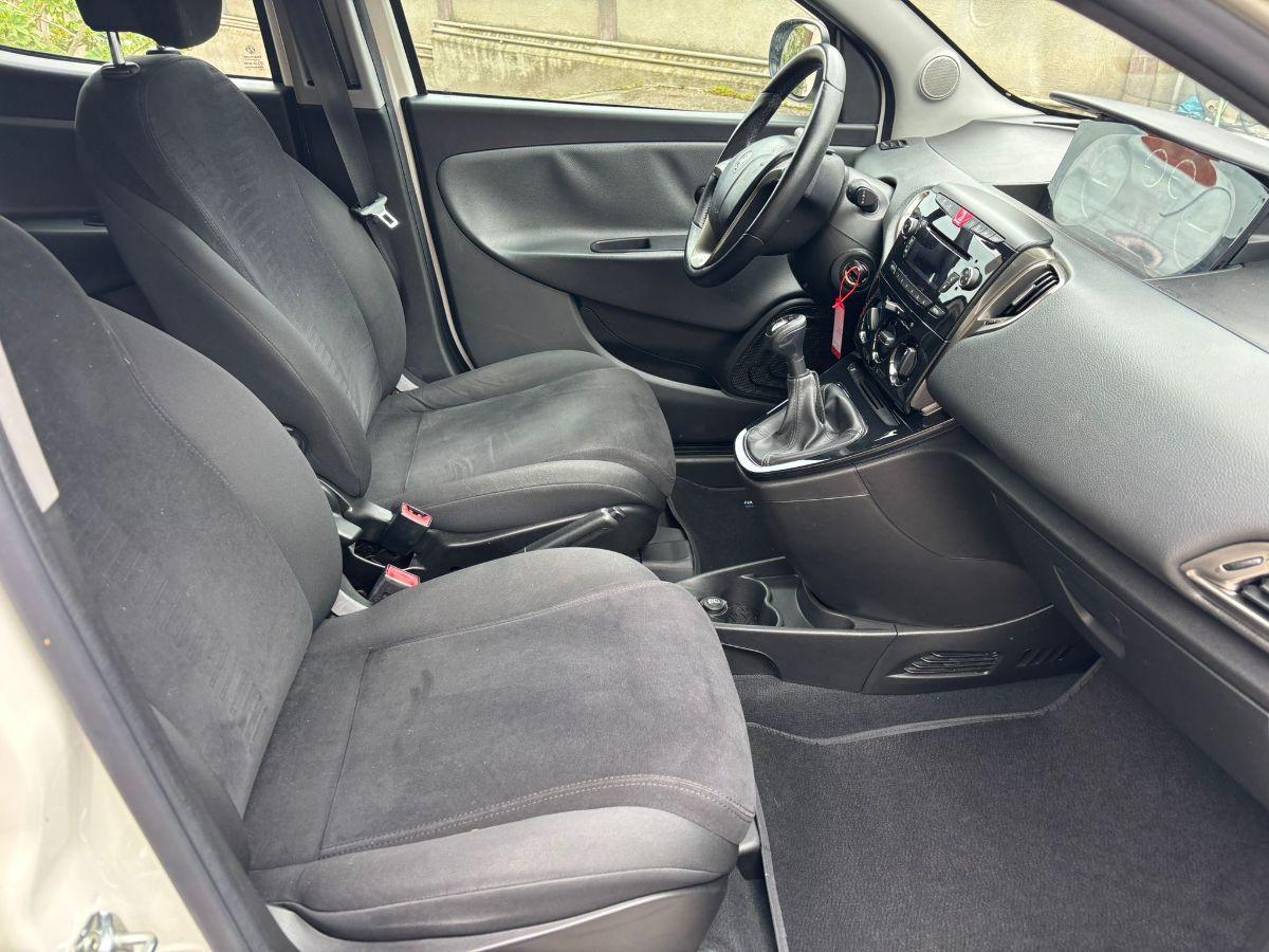 LANCIA Ypsilon 1.3 MJT 16V 95CV 5 porte S&S Gold