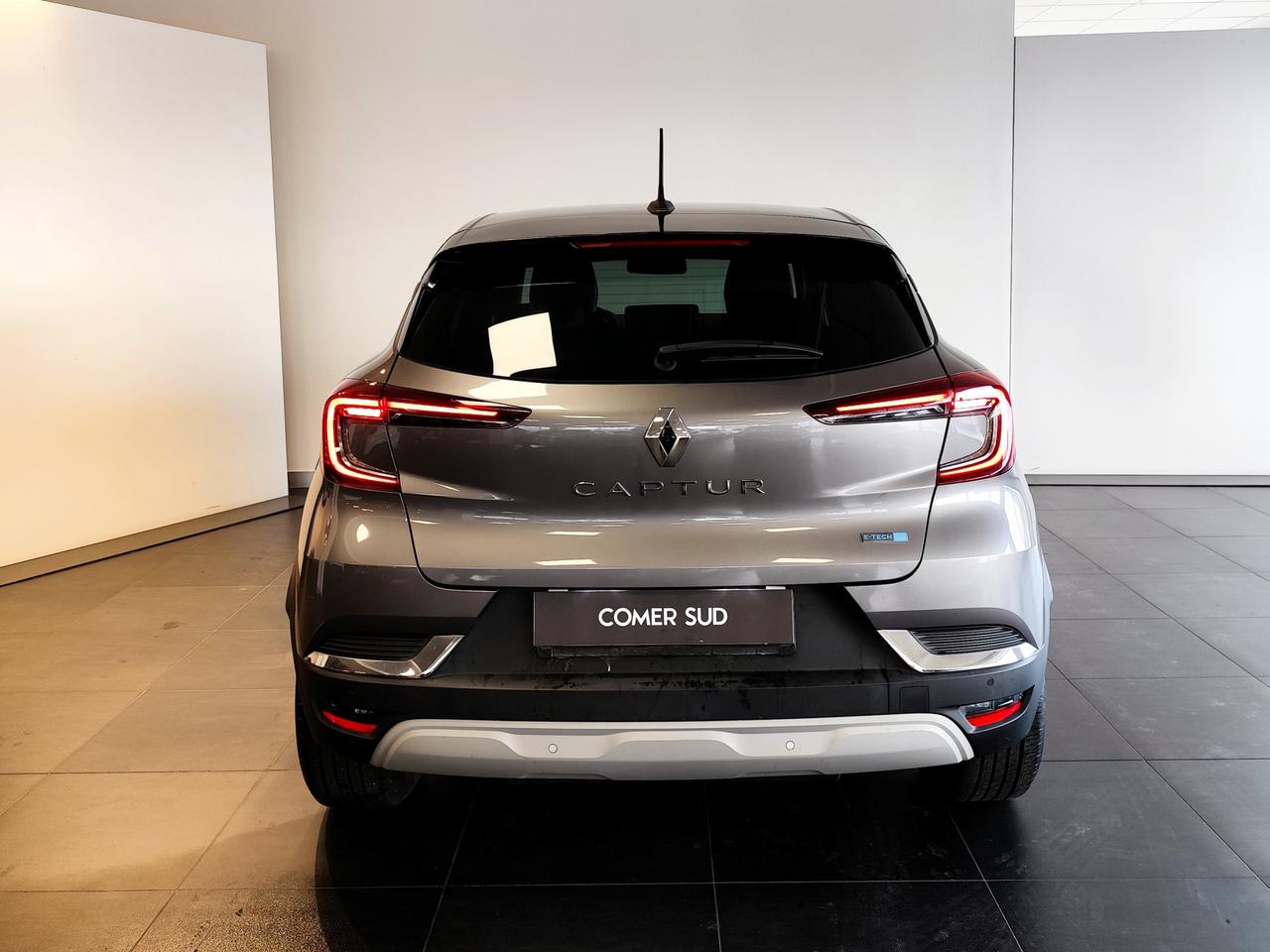 RENAULT Captur II 2019 - Captur 1.6 E-Tech phev Intens 160cv auto