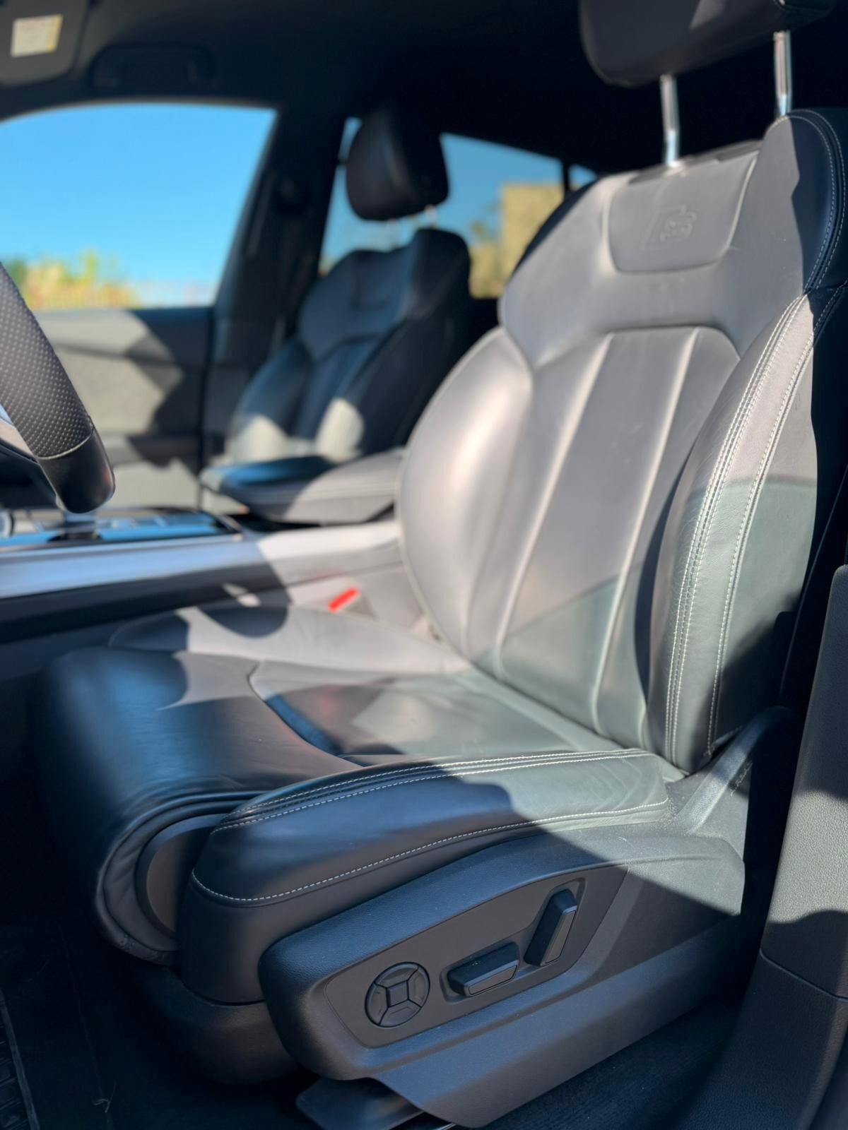 Audi Q8 45 TDI quattro tiptronic S-LINE INTERNO ED ESTERNO NO SUPERBOLLO