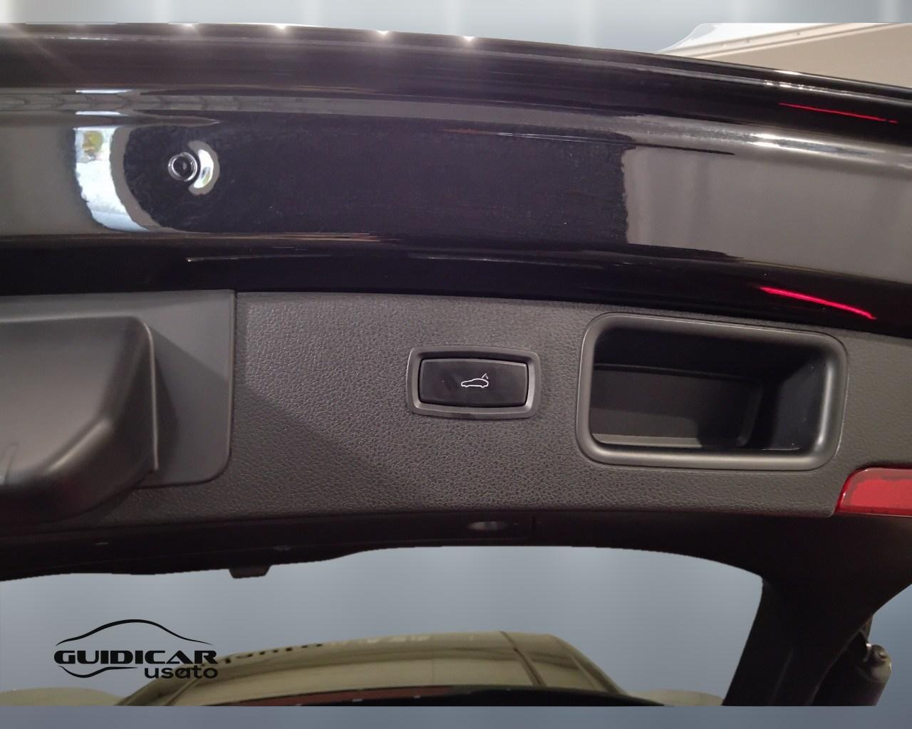 PORSCHE Macan I 2019 - Macan 2.0 245cv pdk
