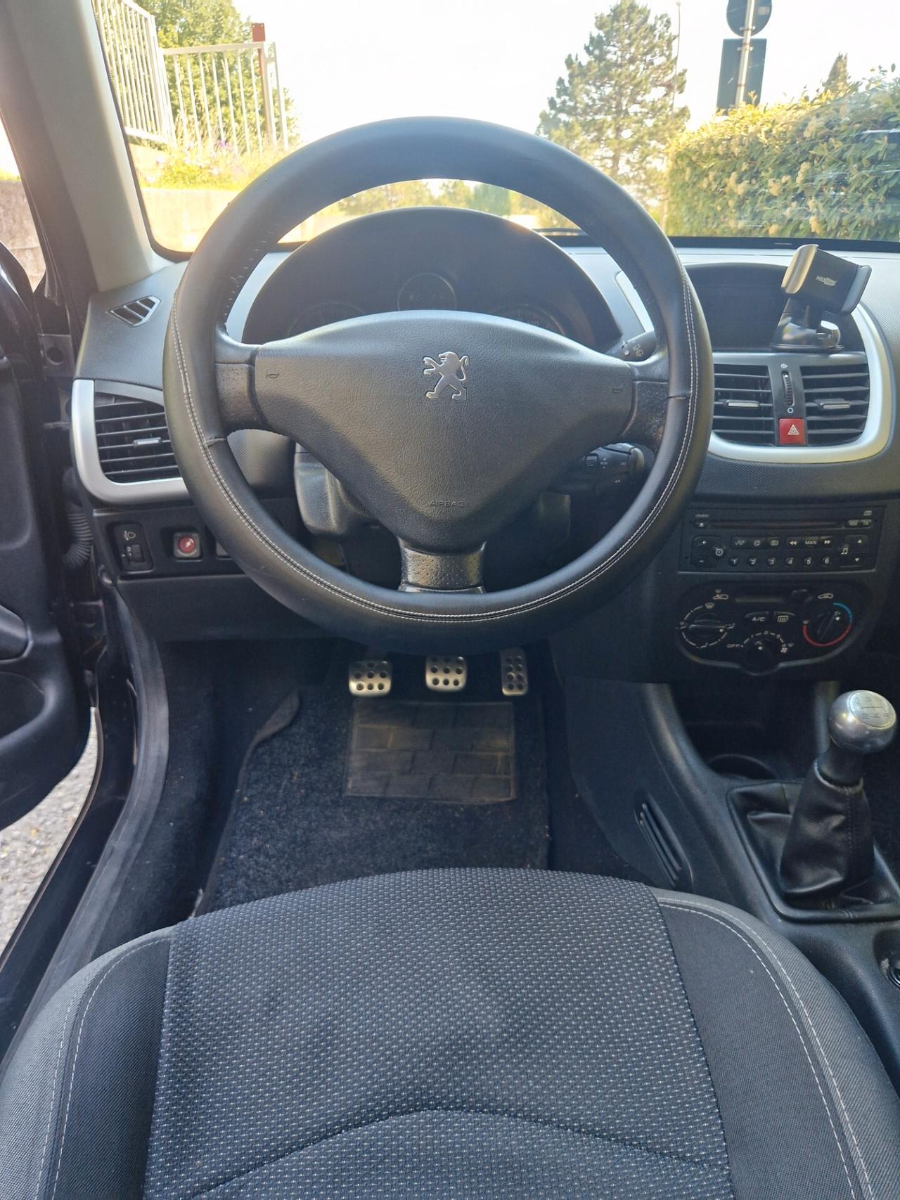 Peugeot 206 Plus 1.1 60CV - 2011
