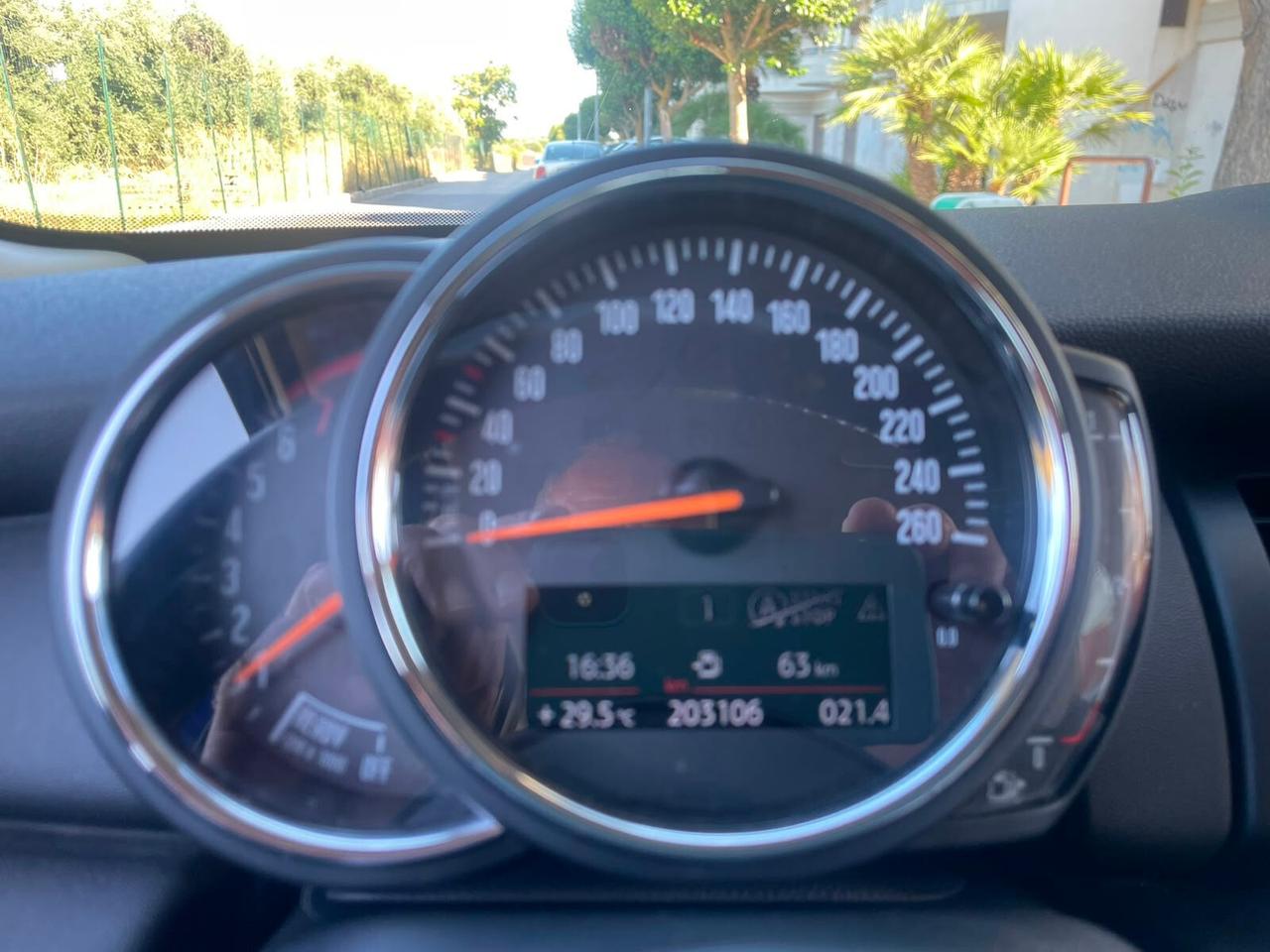 Mini 1.5 Cooper ONE unipro