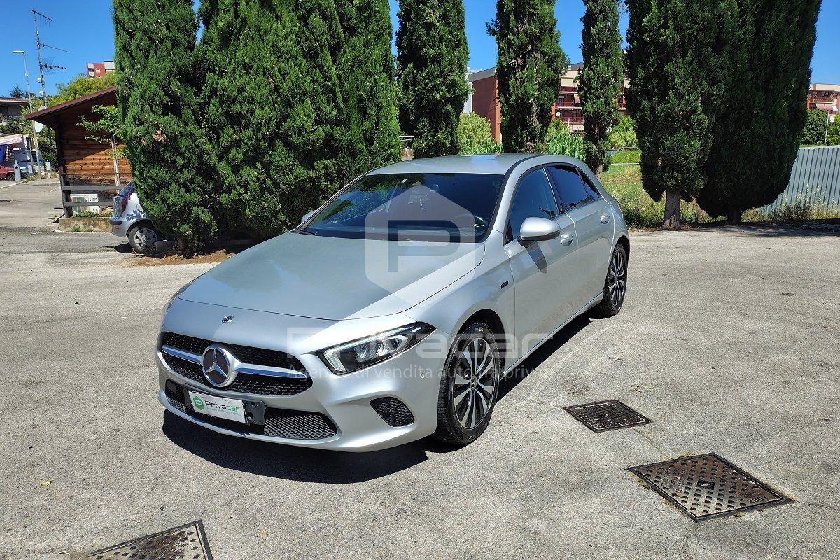 MERCEDES A 250 e Automatic EQ-Power Business Extra