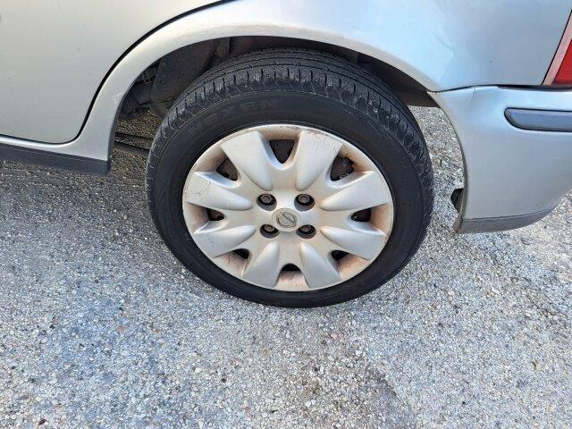 Nissan Micra 1.0 16V 5 P.