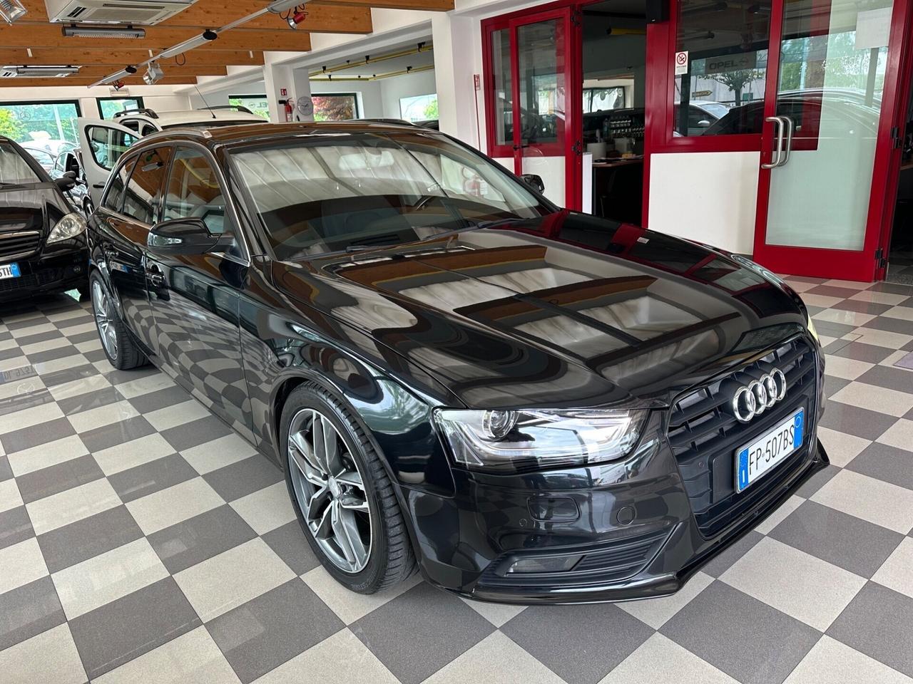 Audi A4 Avant 2.0 TDI 143CV Impeccabile