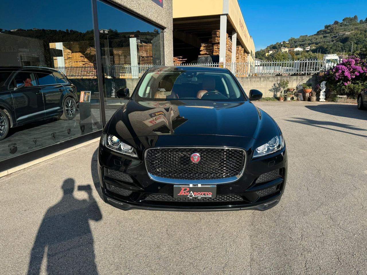 Jaguar F-Pace 2.0 D 180 CV AWD aut. Portfolio