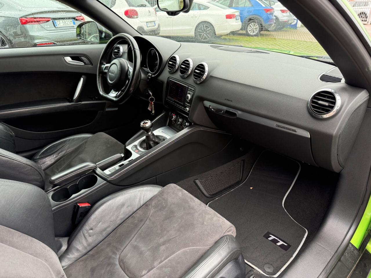 Audi TTS Roadster 2.0 272 CV TFSI quattro S tronic