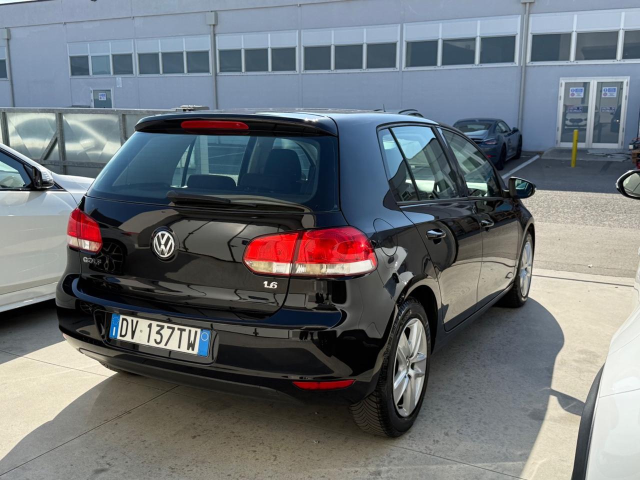 Volkswagen Golf 1.6 TDI DPF 5p. Trendline
