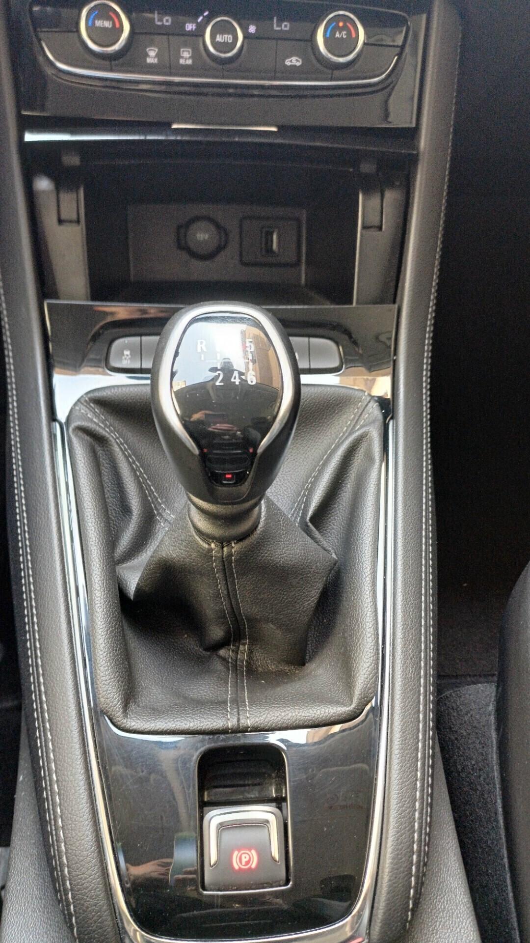 OPEL GRANDLAND X 1.5 DIESEL 130cv BUSINESS EDITION