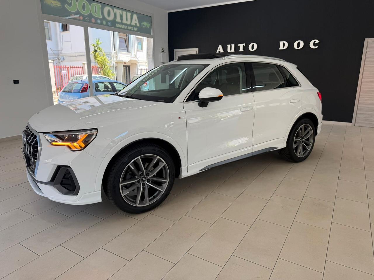 Audi Q3 35 TDI quattro S line edition