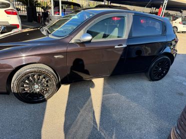 Alfa Romeo 147 1.6 16V TS (105) 5 porte Progression GPL