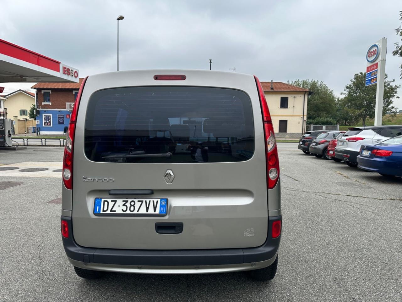 Renault Kangoo 1.6 105CV vettura 5 posti /GPL fino 2030