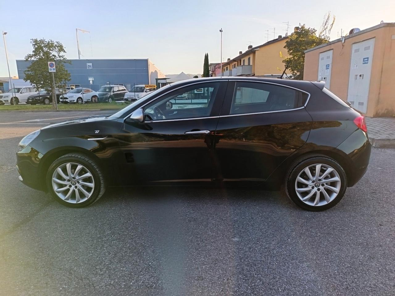 Alfa Romeo Giulietta 1.6 JTDm TCT 120 CV Ti