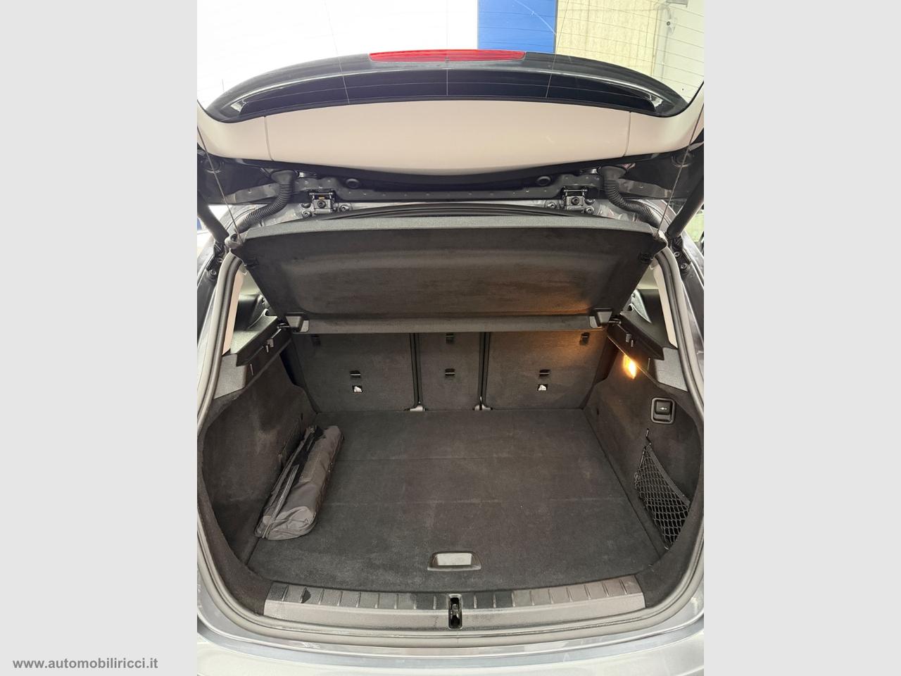 BMW 216d Active Tourer Advantage