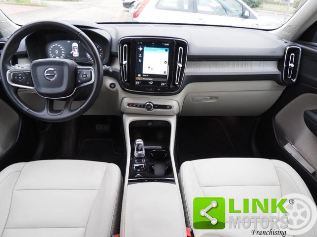 VOLVO XC40 T3 Geartronic Inscription FINANZIABILE