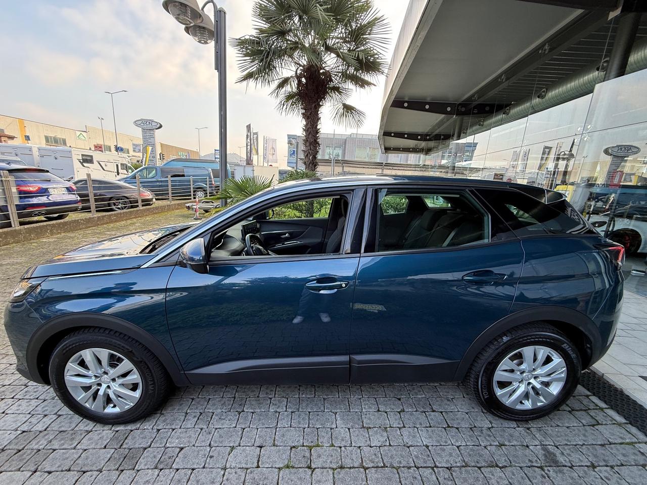 Peugeot 3008 1500tdi automatica