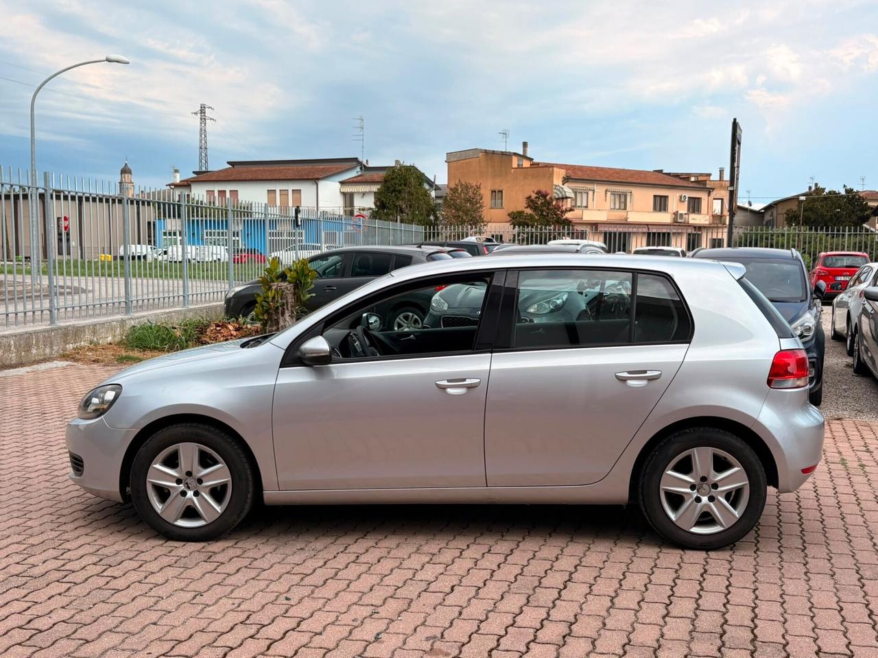 Volkswagen Golf 2.0 TDI 110CV DPF 5p. Comfortline