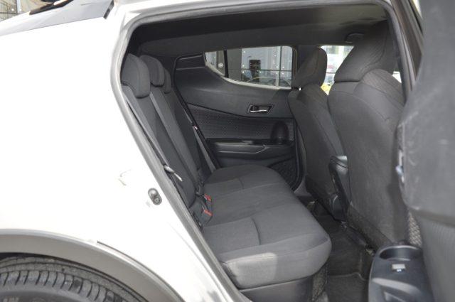 TOYOTA C-HR 1.8 Hybrid E-CVT Trend