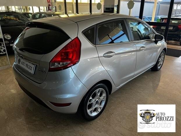 FORD FIESTA 1.4 Tdi TITANIUM del 2013 140000KM