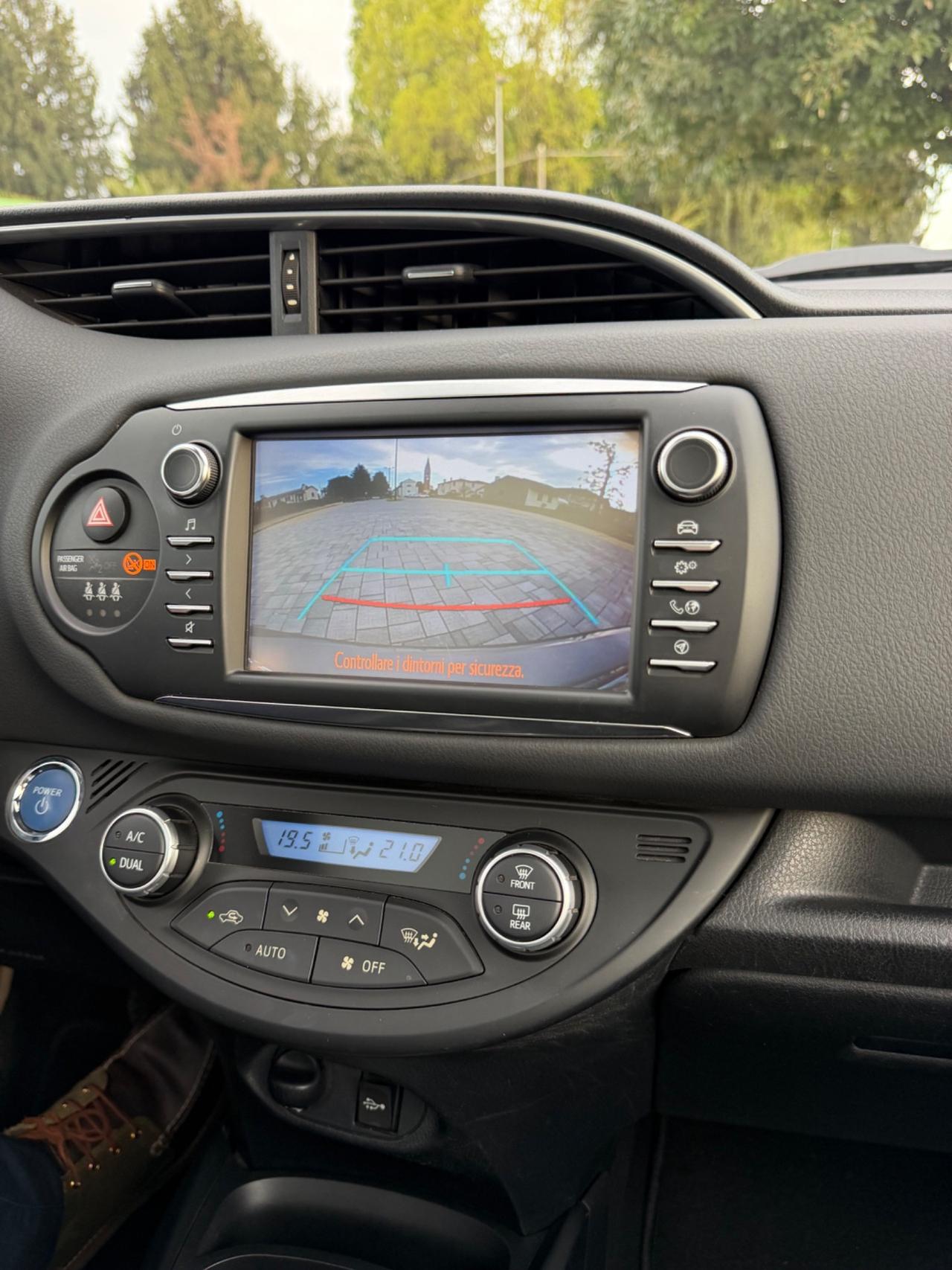 Toyota Yaris 1.5 Hybrid 5 porte Style