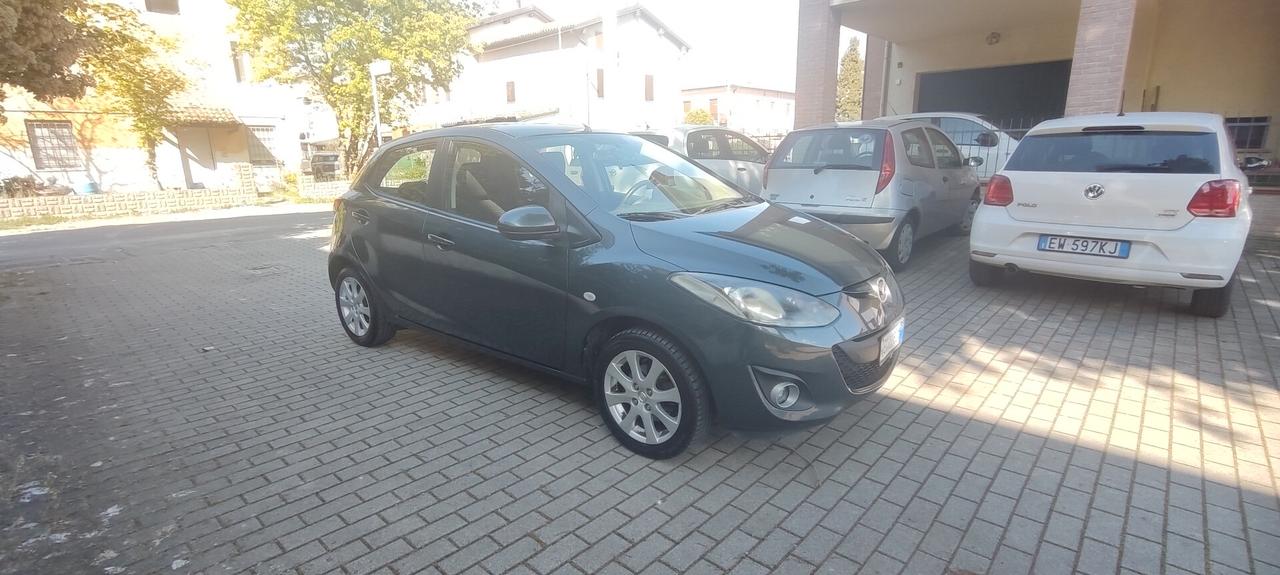 Mazda 2 Mazda2 1.3 16V 75CV 5p. Trendy