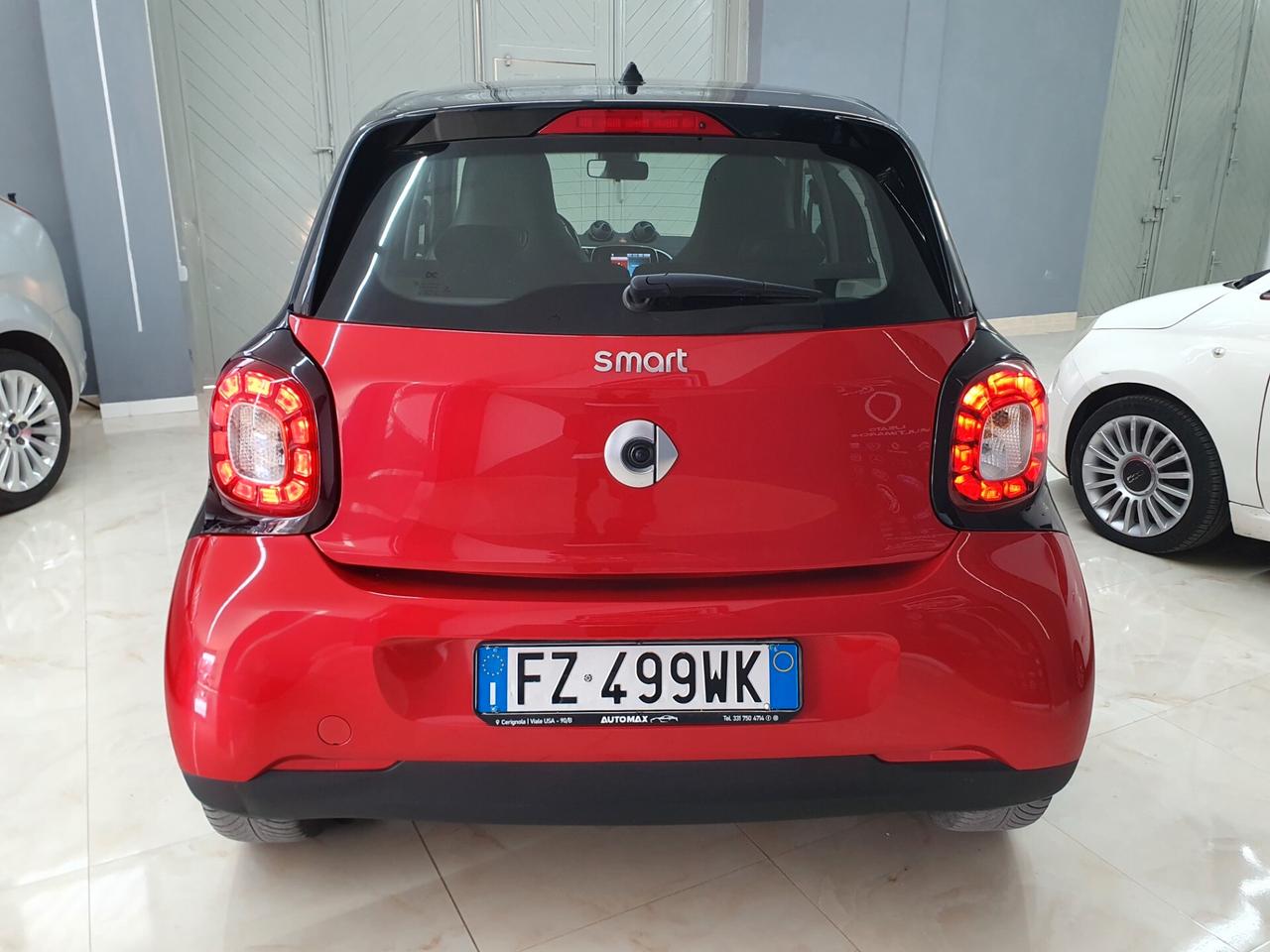 ***PROMO PROMO PROMO*** Smart ForFour 0.9 90cv Prime 2017