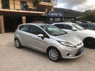 Ford Fiesta 1.4 5 porte Bz.- GPL Titanium