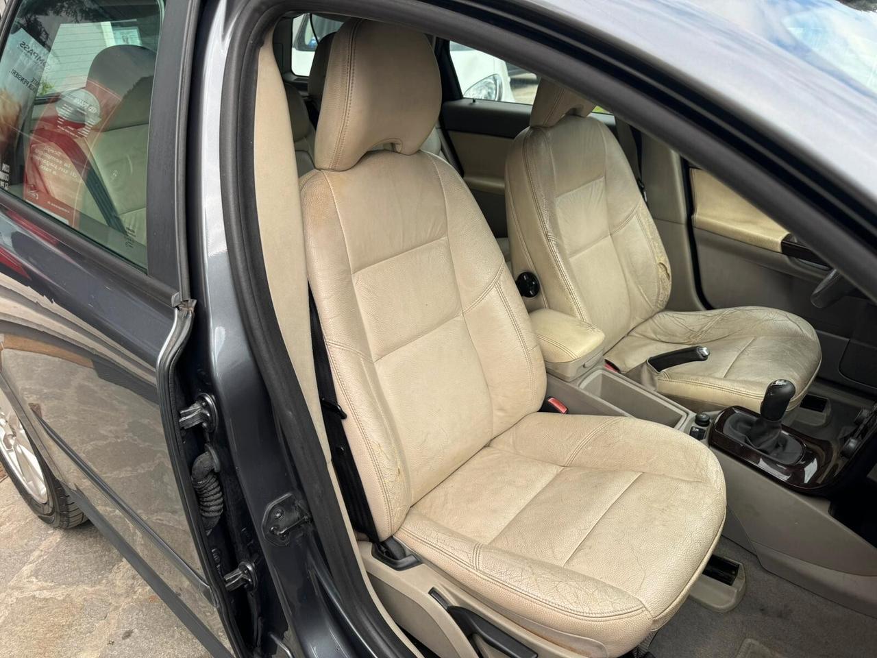 VOLVO V50 2.0 D CAT SUMMUM 136cv