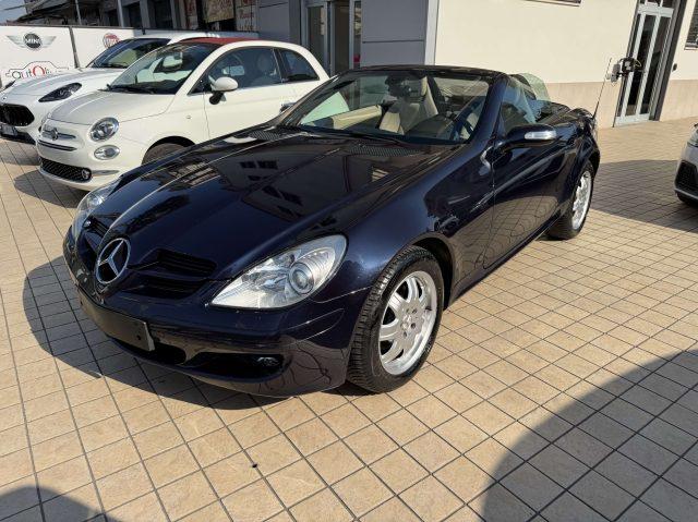 MERCEDES-BENZ SLK 200