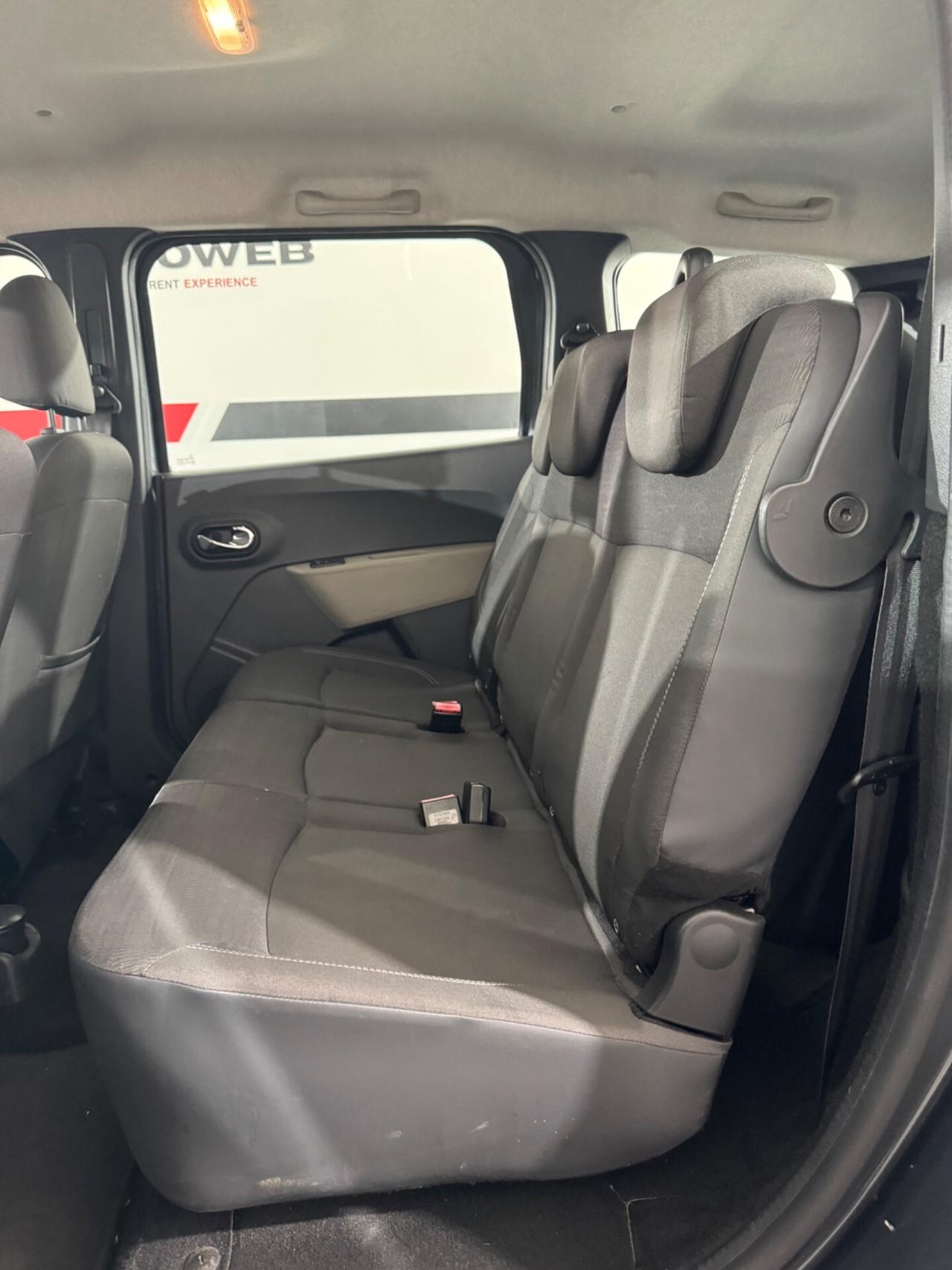Dacia Lodgy 1.2 TCe 115CV 7 posti Lauréate