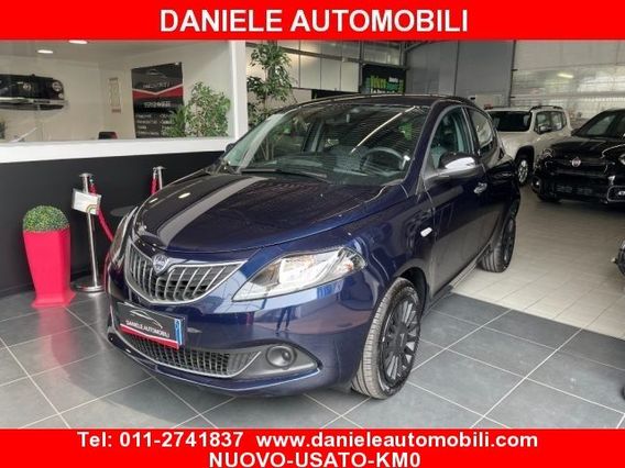 LANCIA Ypsilon 1.0 FireFly 5 porte S&S Hybrid Silver