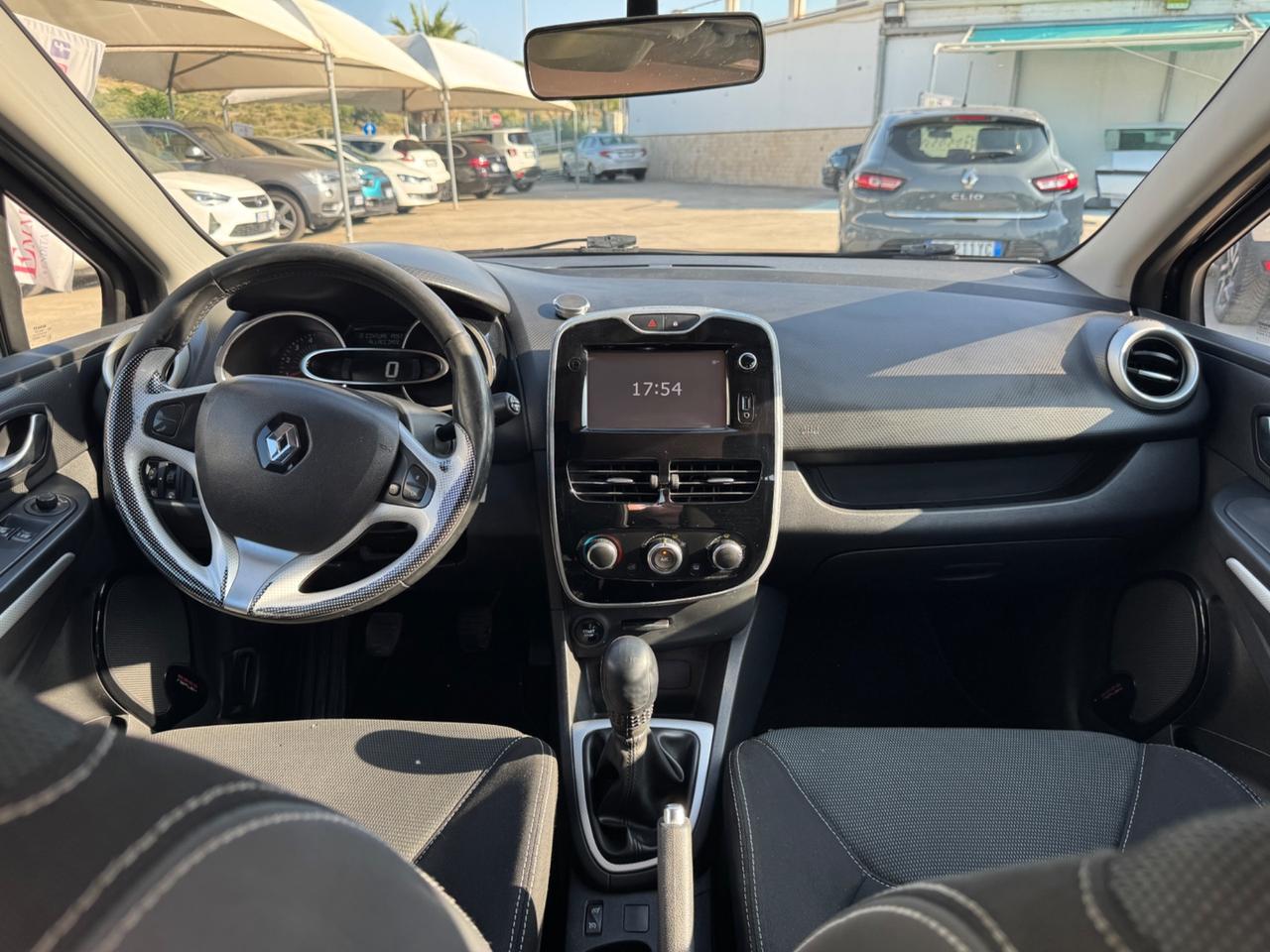 Renault Clio dCi 8V 75 CV Start&Stop 5 porte Energy Duel