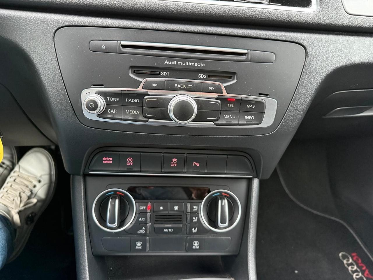 Audi Q3 2.0 TDI 150 CV Business