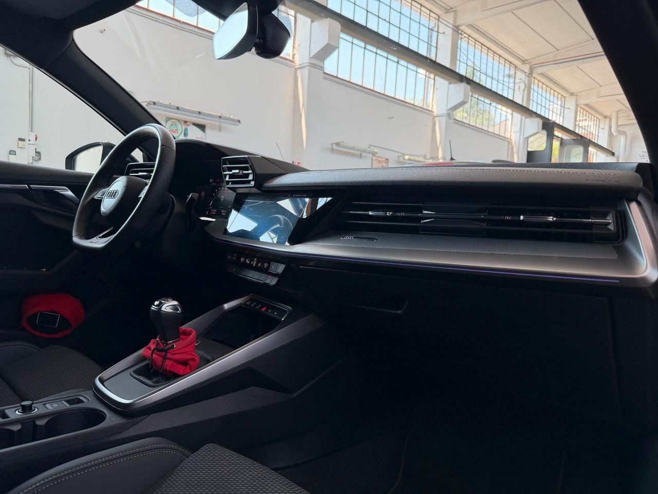 Audi A3 SPB 35 TFSI Identity Black