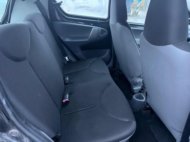 TOYOTA Aygo 1.0 12V VVT-i 5p Deep Ocean Connect Bellissima