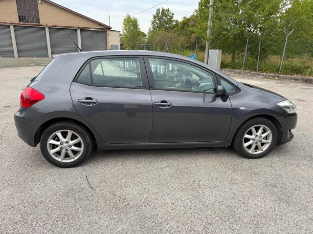 TOYOTA Auris 1.4 5p Sol senza nessun lavoro da fare