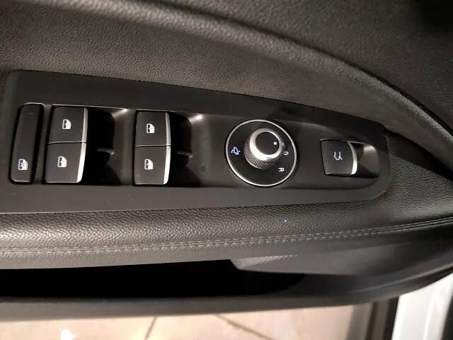 Alfa Romeo Stelvio 2.2 Turbodiesel 160 CV AT8 RWD Business