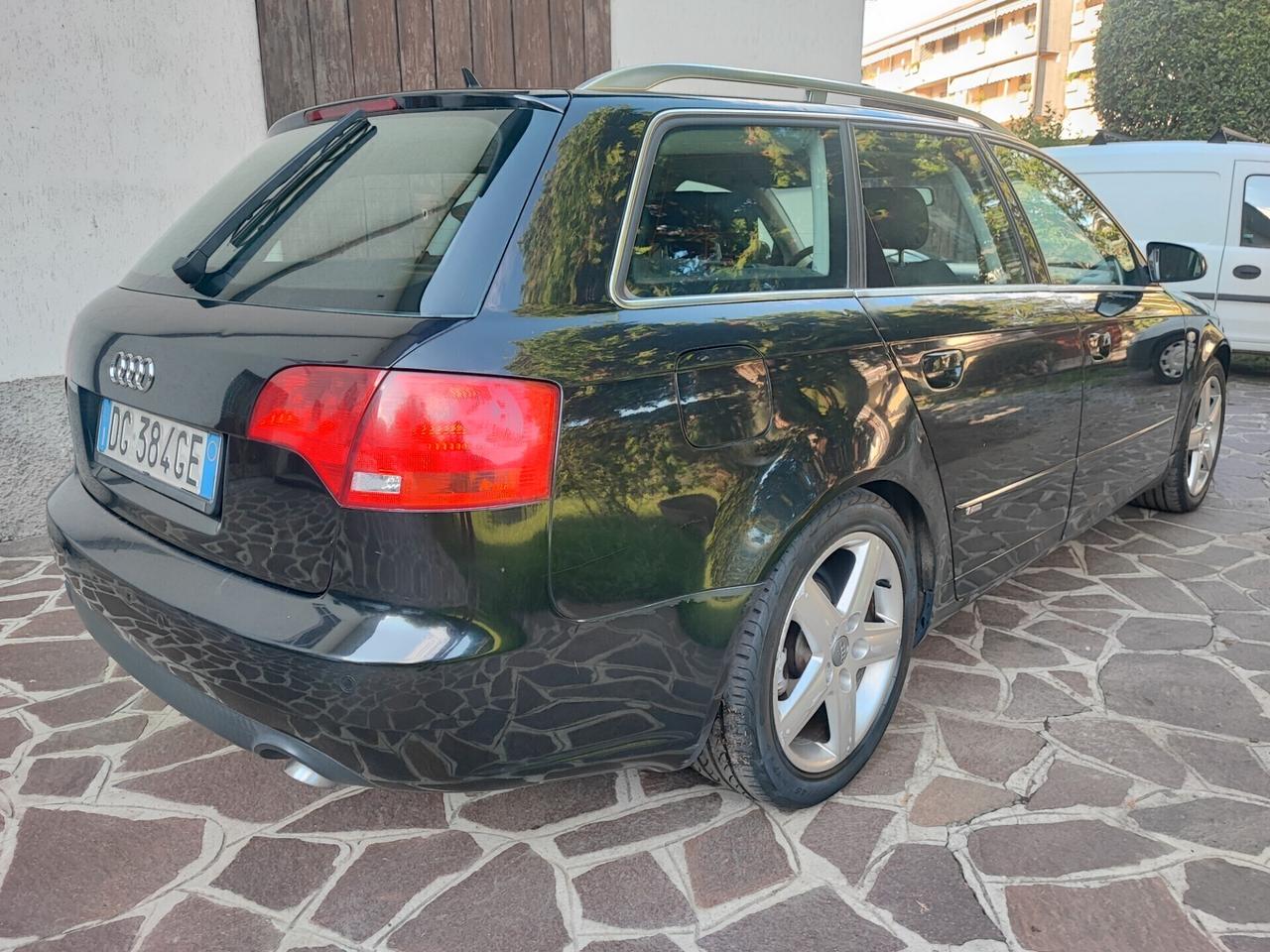 Audi A4 2.0 TDI S-Line F.AP. Avant quattro top