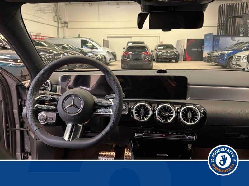 Mercedes-Benz Classe A 250 Automatic 4Matic AMG Line Premium