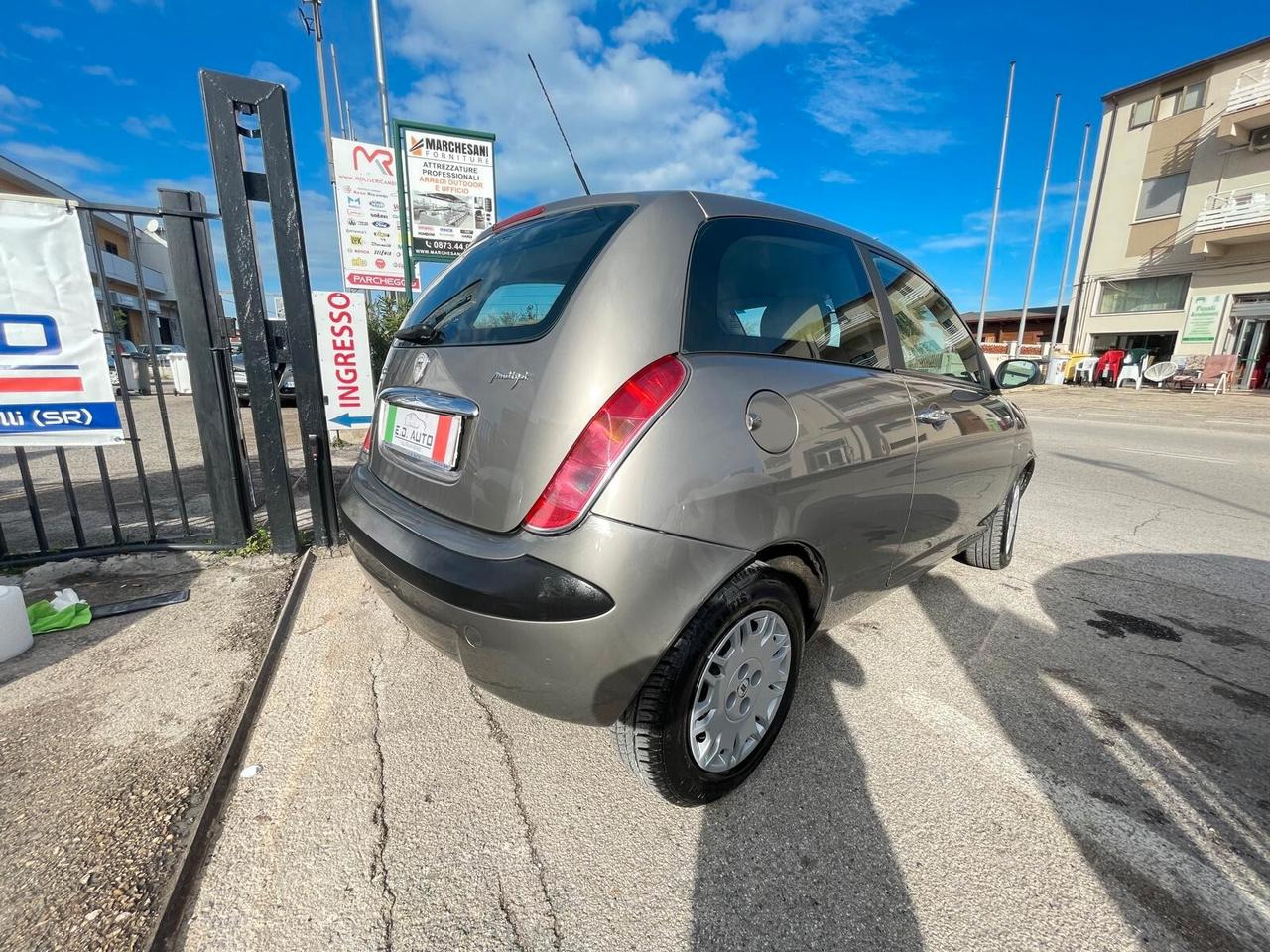 Lancia Ypsilon 1.3 Multijet 16V Platino