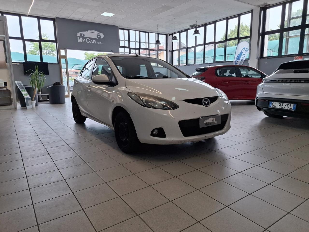 Mazda 2 Benz/Gpl Manuale