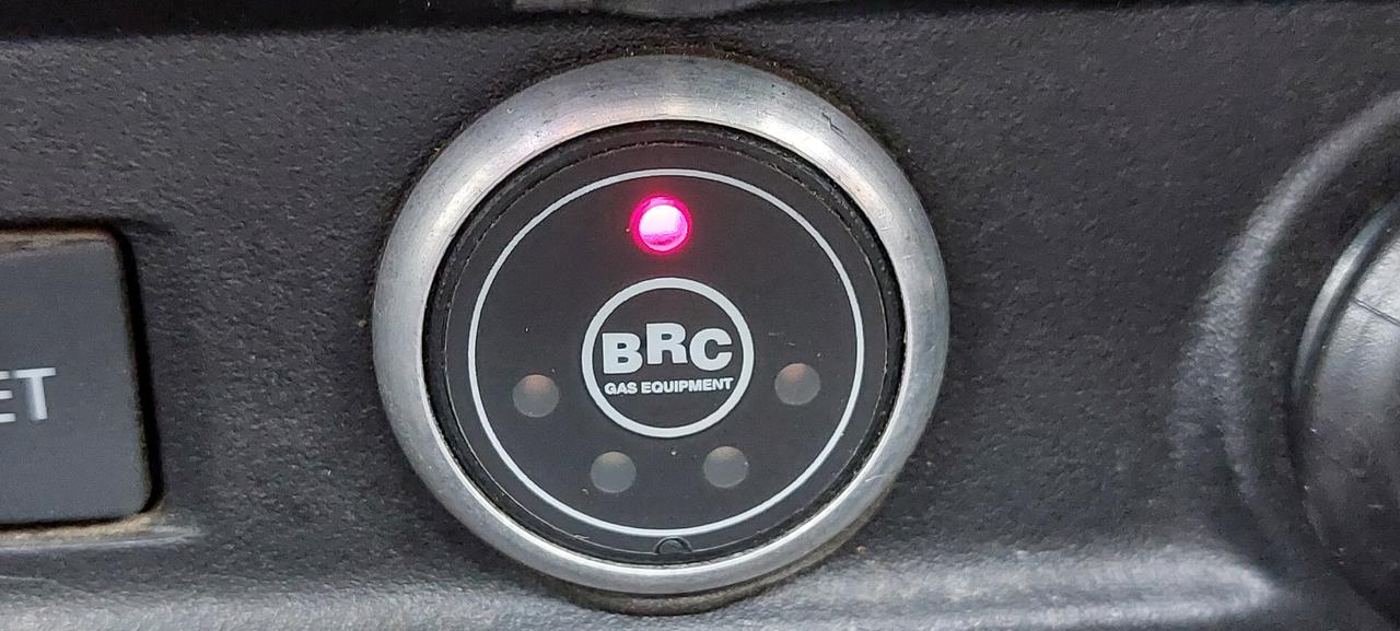 Subaru Forester 2.0i BI-Fuel Exclusive