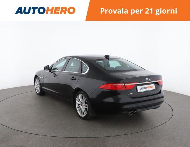 JAGUAR XF 2.0 D 180 CV aut. Prestige