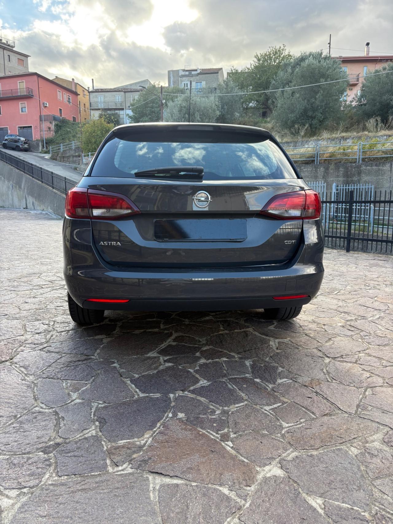 Opel Astra 1.6 CDTi Sports Tourer Business