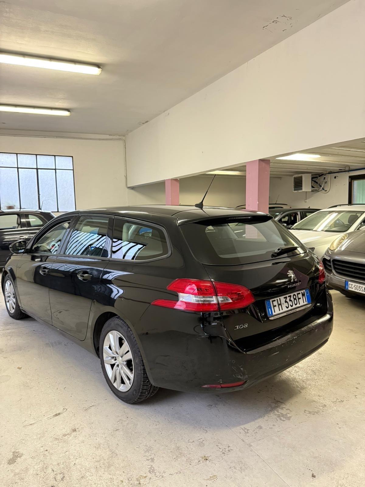 Peugeot 308 BlueHDi 120 S&S EAT6 SW Business