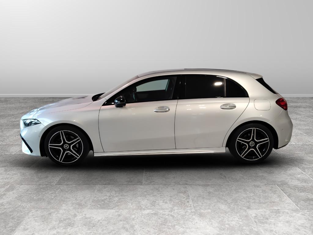 Mercedes-Benz Classe A - W177 2023 - A 200 d AMG Line Advanced Plus auto