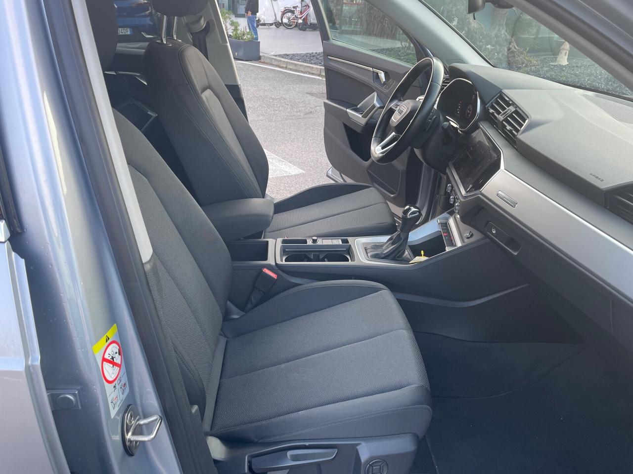 Audi Q3 35 TDI *Automatik*Navi*Cerchi*